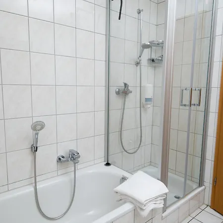 Appartement Maisonette 2 *